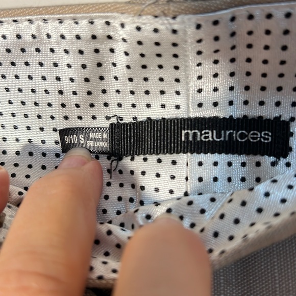 Maurices dress pants 9/10 short - Picture 4 of 7